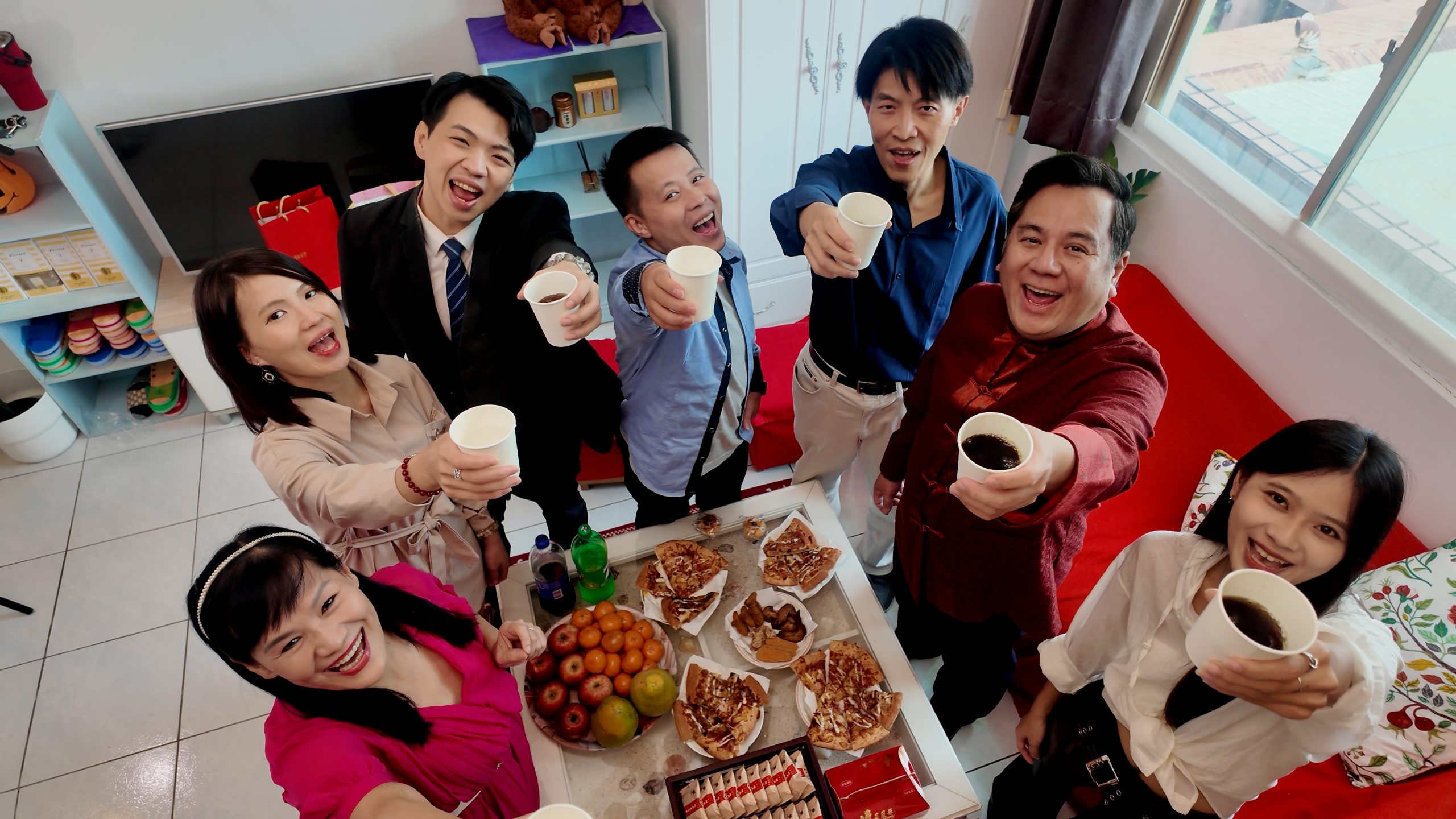 微電影《逆光而生》—在黑暗中尋光,在愛裡重生 微電影《逆光而生》—在黑暗中尋光,在愛裡重生