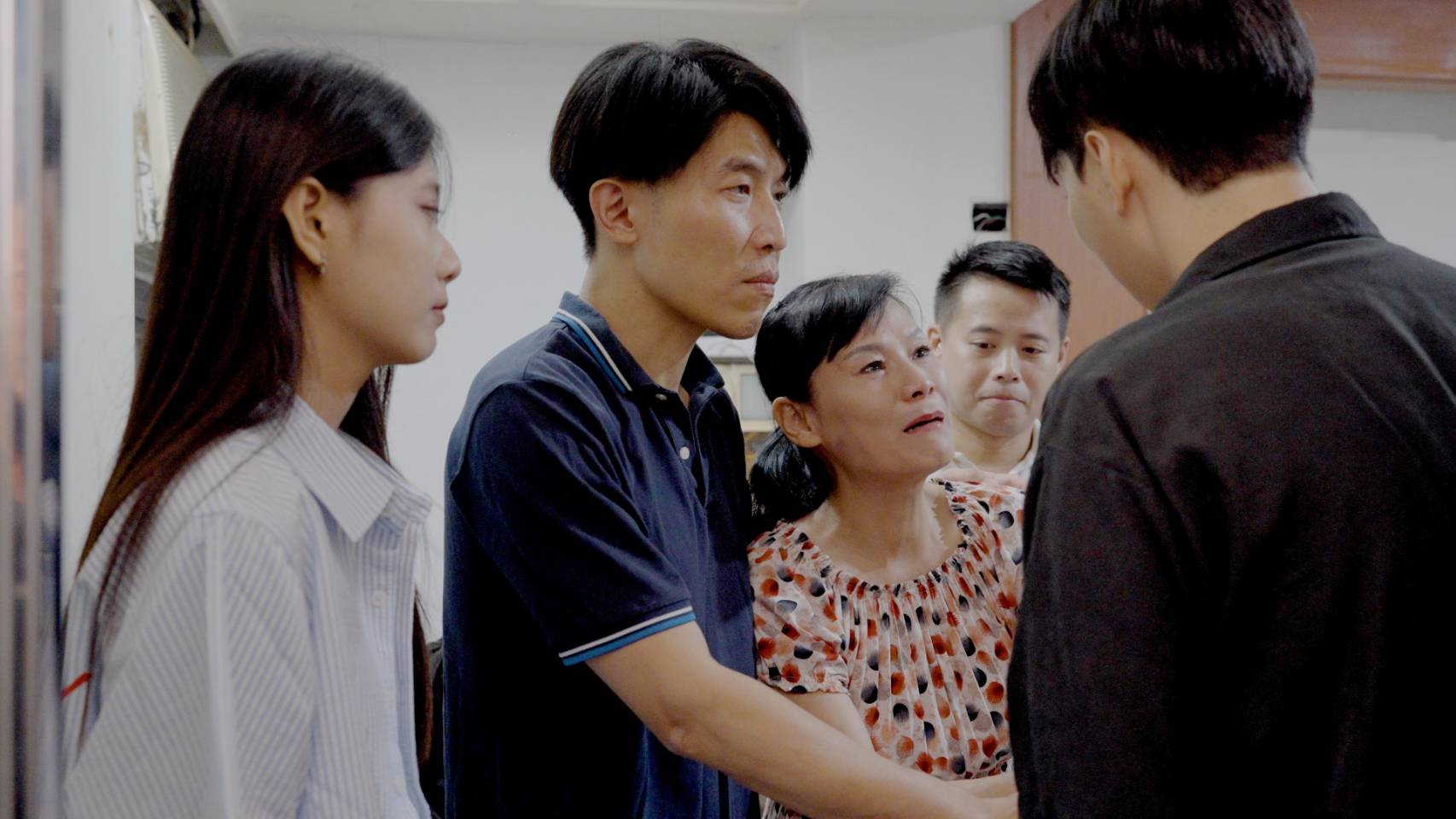 微電影《逆光而生》—在黑暗中尋光,在愛裡重生 微電影《逆光而生》—在黑暗中尋光,在愛裡重生