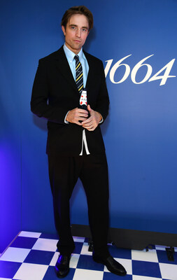 Robert Pattinson 出席 1664「Unquestionably Good Taste」（非凡品味毋庸置疑）宣傳活動發佈會