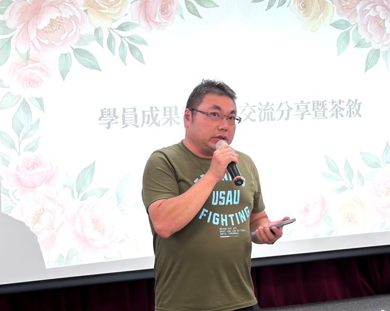 《圖說》首批結訓學員胡善照分享,從科技業跨域投入兒少照顧,透過理論與實務訓練,學習撕下標籤、放下成見,用理解與善意陪伴孩子,成為孩子生命中的支持力量。〈芥菜種會提供〉