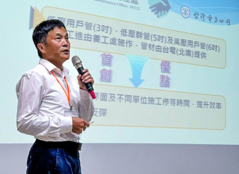 《圖說》新工處副處長何文吉長期投入友善人本環境建設,榮獲2026馬路好行評選「個人貢獻獎」,其專業與投入備受肯定。〈工務局提供〉